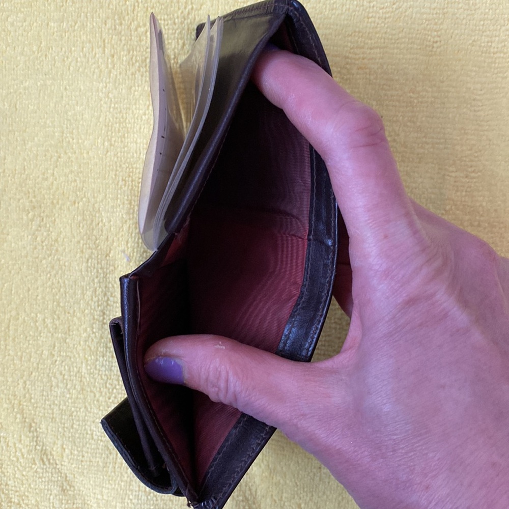 Wallet - Picture 6 of 7